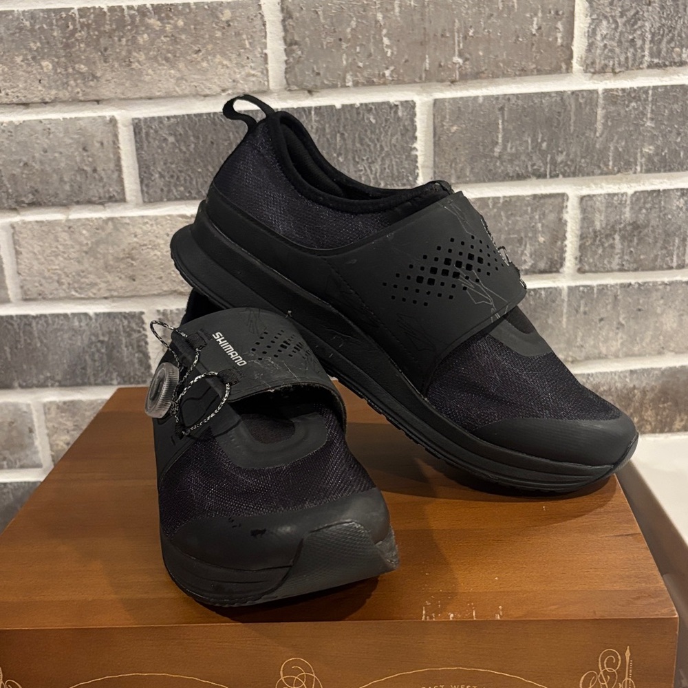 Shimano Black Women’s indoor Cycling Shoes